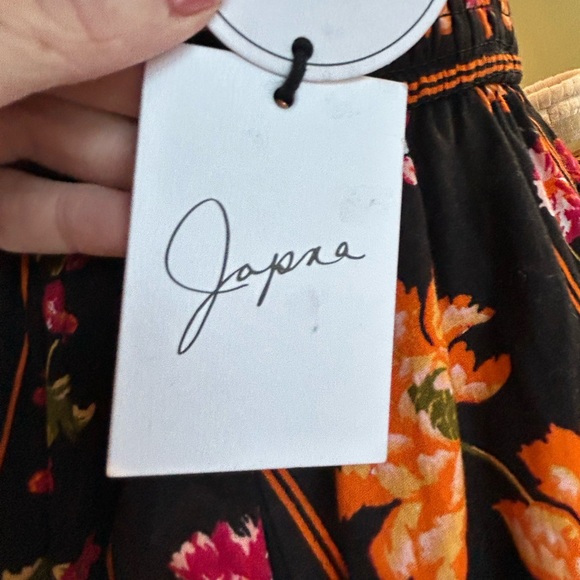 Japna NWT Black Floral Puff Sleeve Midi Dress Size Small Cottagecore Romantic - Picture 6 of 11